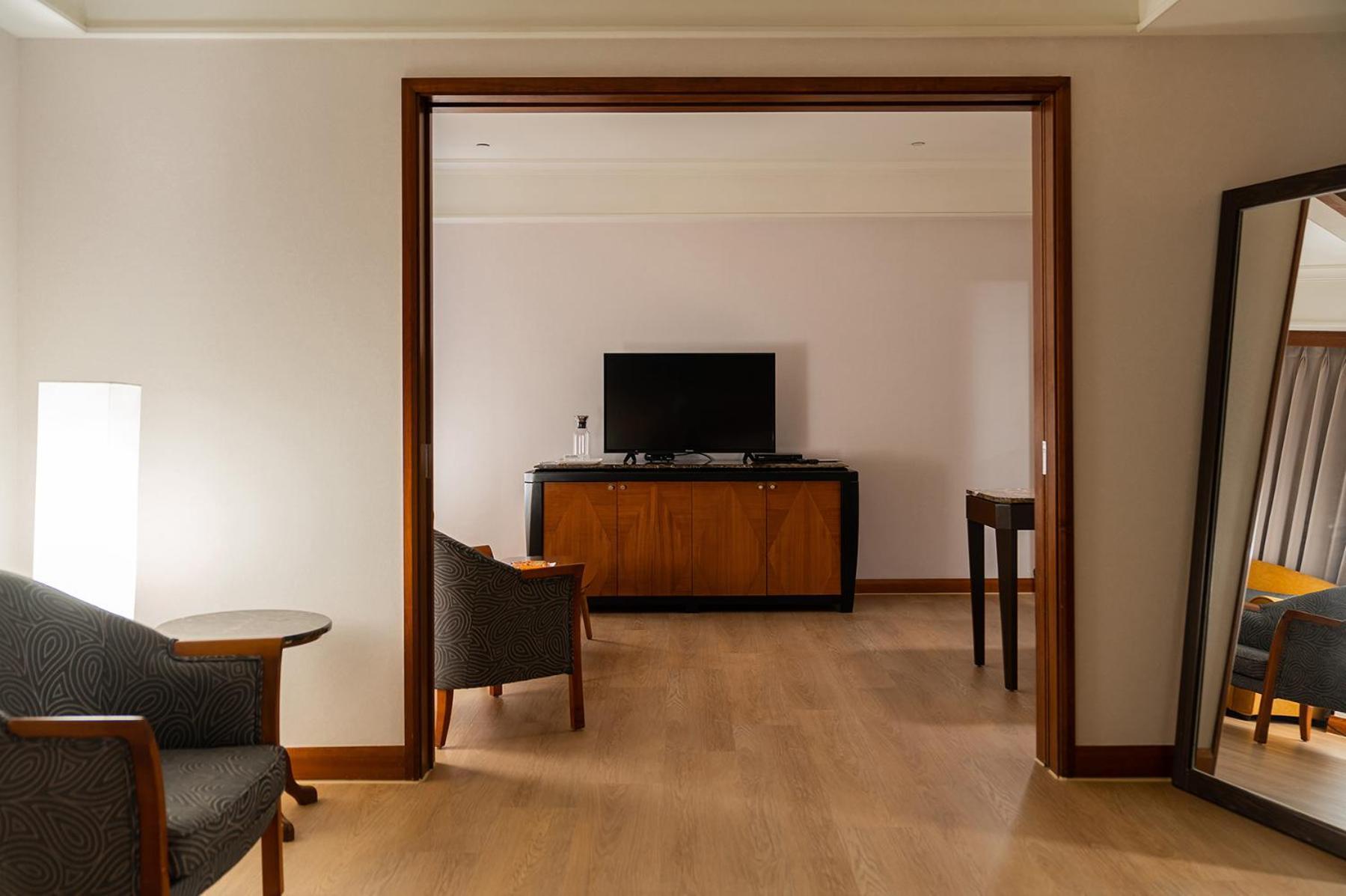 Hotel National Taichung Esterno foto