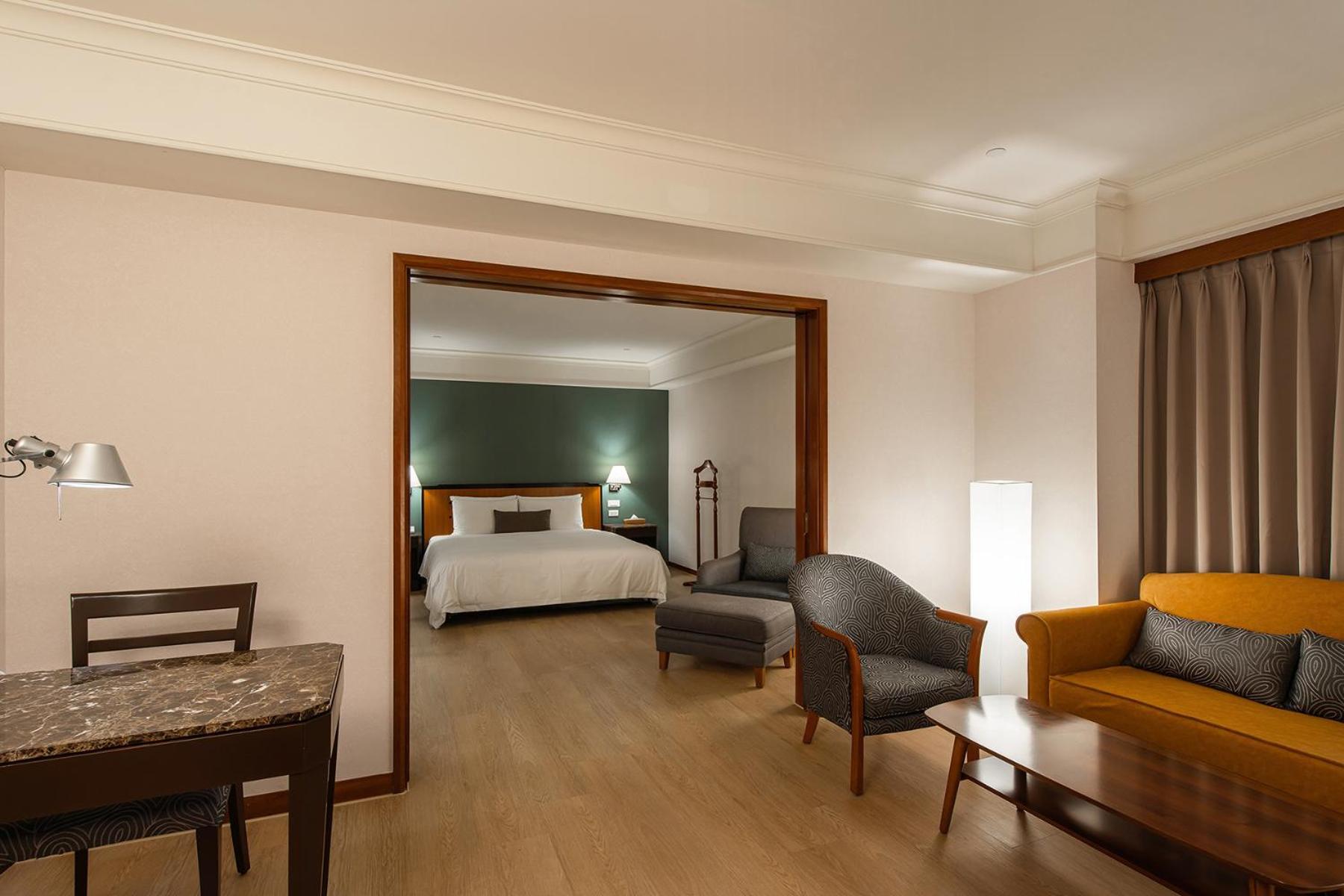 Hotel National Taichung Esterno foto