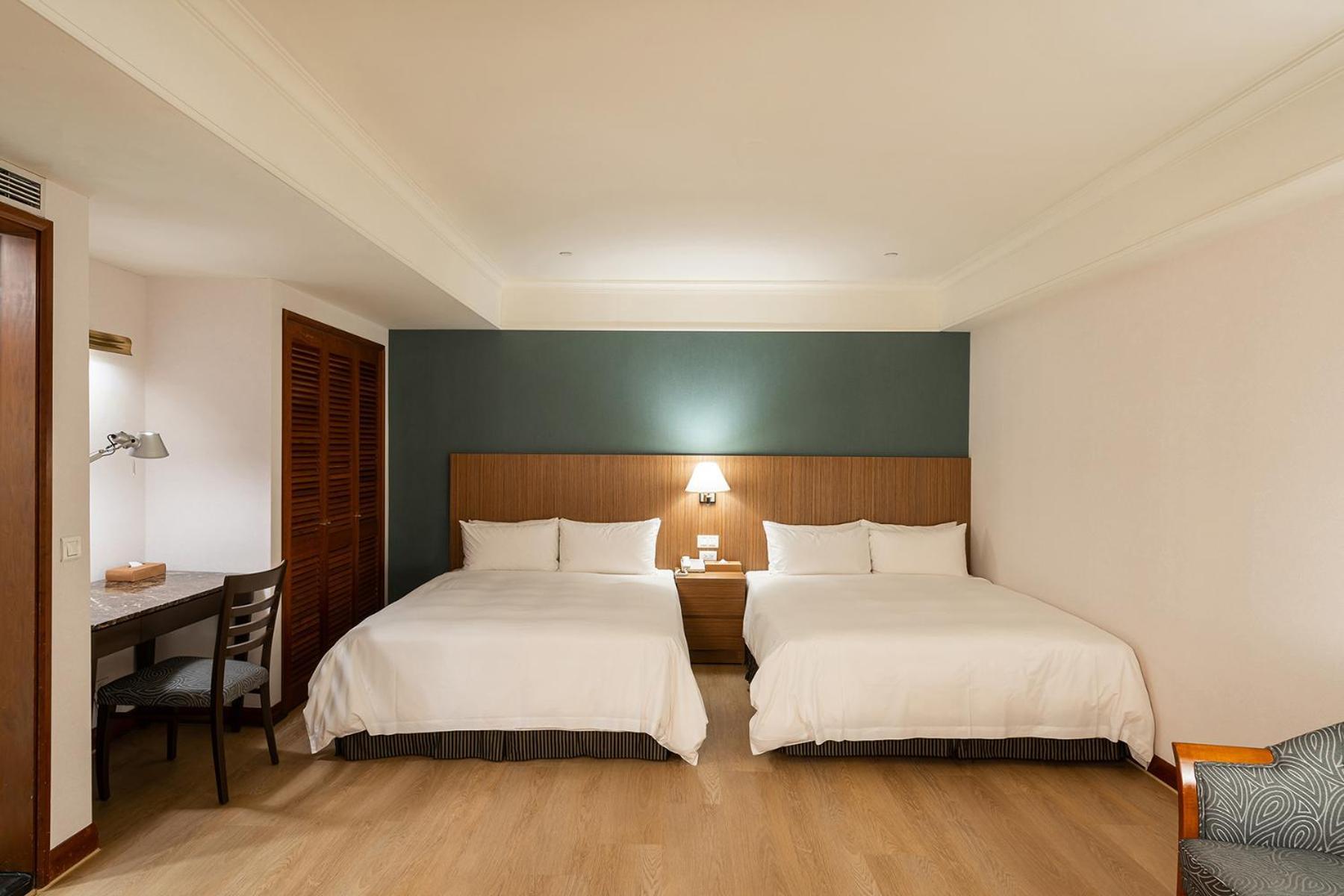 Hotel National Taichung Esterno foto