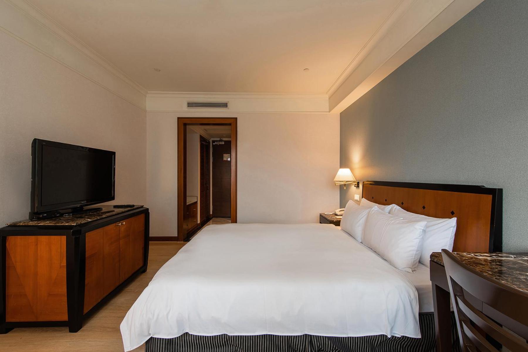Hotel National Taichung Esterno foto